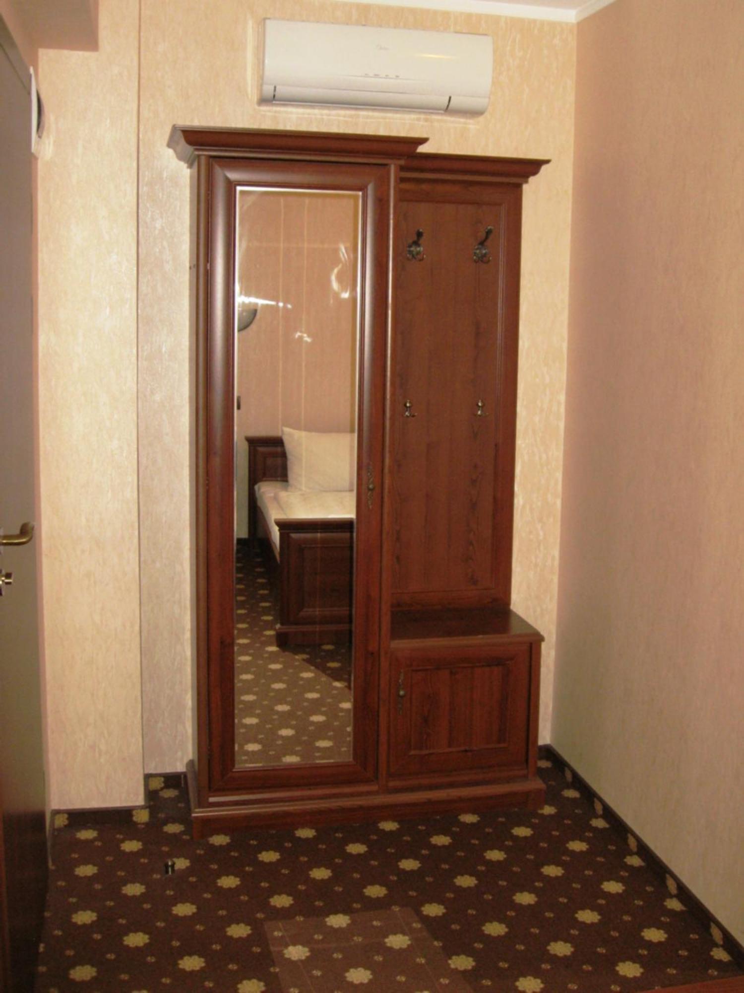 Shato Paradis Hotel Irpin Chambre photo